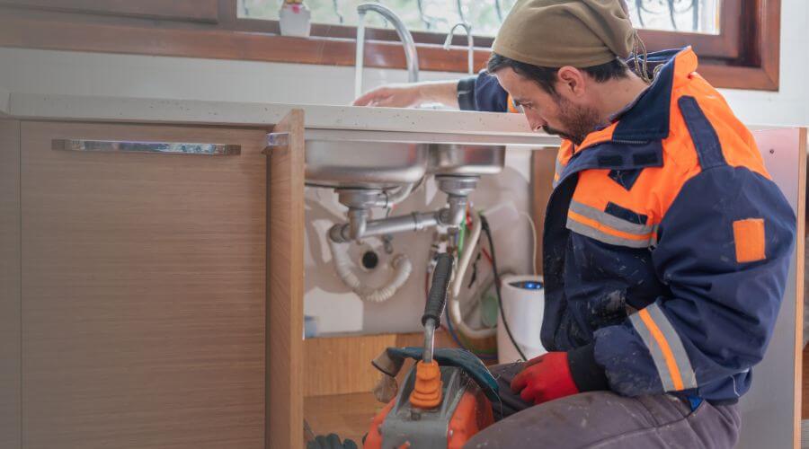 Expert burst pipe repair services in Hesperia, MI